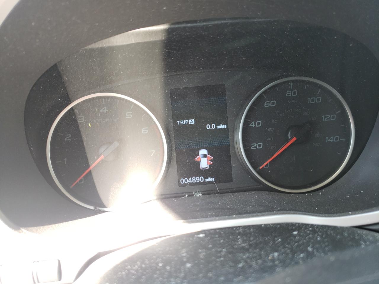 Photo 8 from auction – 2020 MITSUBISHI ECLIPSE CR with VIN JA4AS5AA3LZ031367
