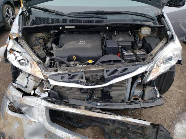 Photo 7 from auction – 2015 TOYOTA SIENNA LE with VIN 5TDKK3DC9FS531017