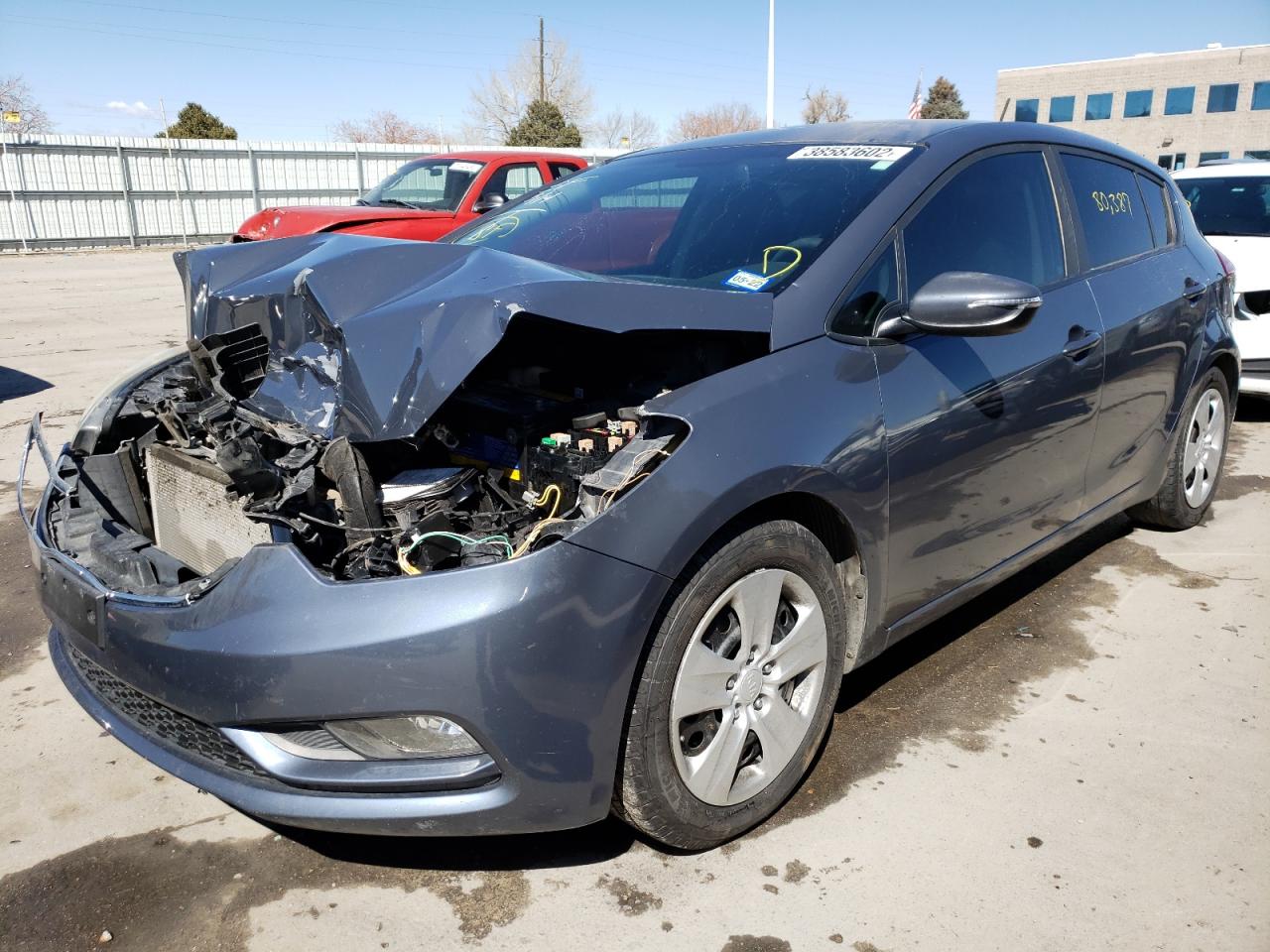 Photo 2 from auction – 2016 KIA FORTE LX with VIN KNAFK5A83G5574964