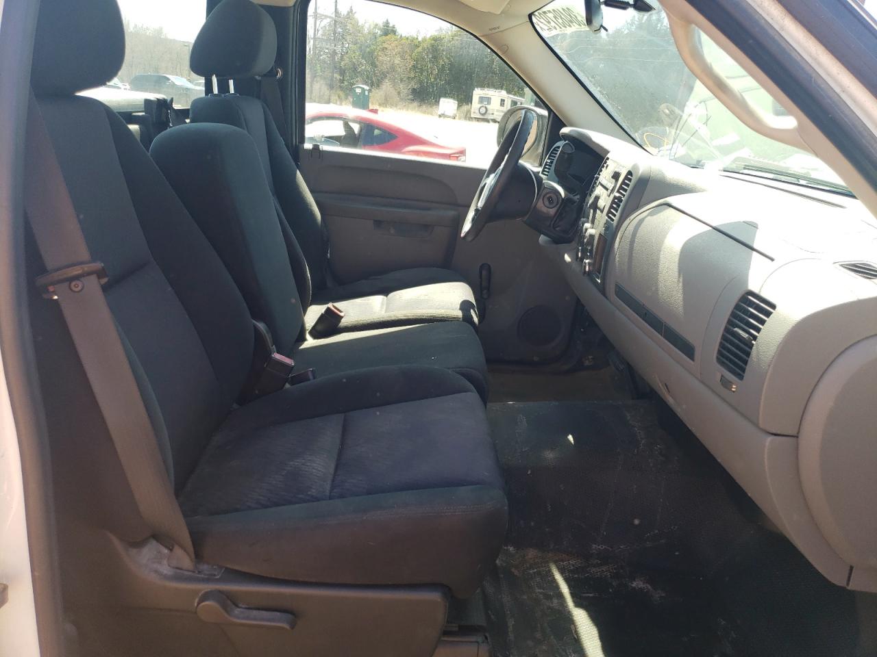 Photo 5 from auction – 2010 CHEVROLET SILVERADO with VIN 1GCPCPEX0AZ246600
