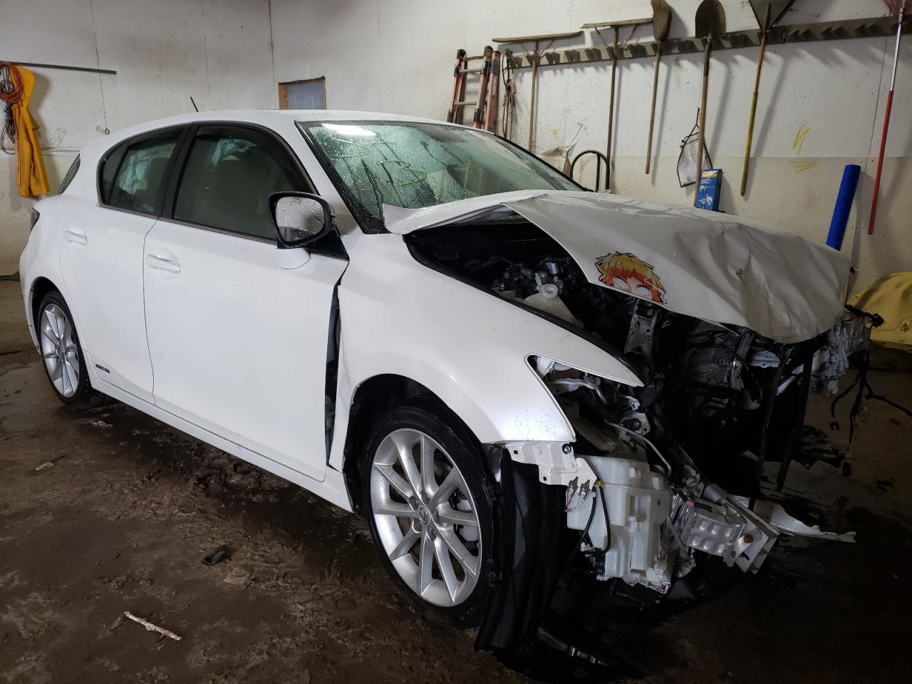 LEXUS CT 200 2013 with VIN JTHKD5BH5D2129356 - Photo from auction