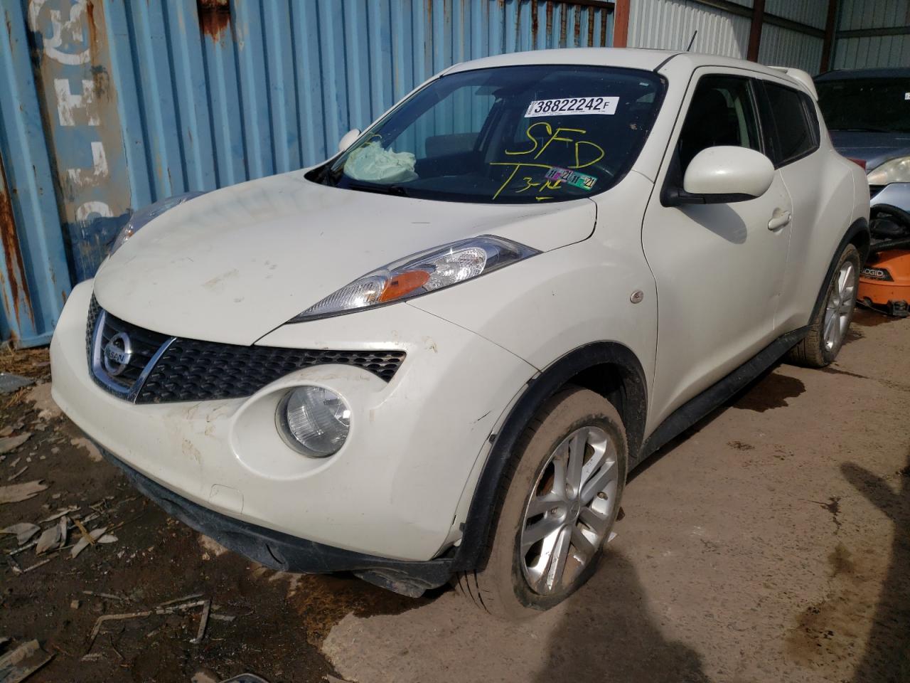 Photo 2 from auction – 2014 NISSAN JUKE S with VIN JN8AF5MV2ET358880