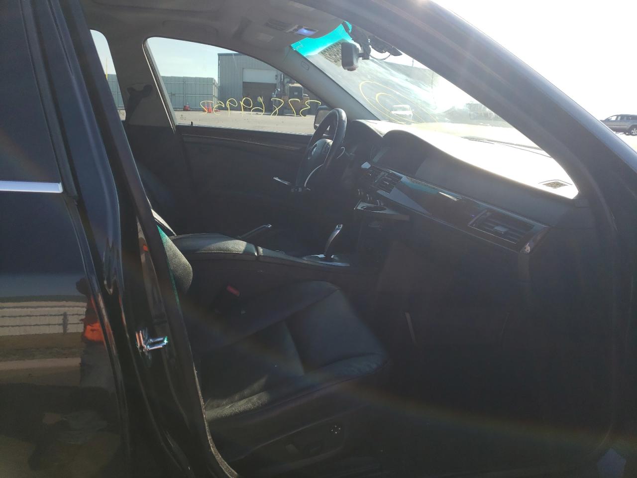Photo 5 from auction – 2009 BMW 528 XI with VIN WBANV13509C152132
