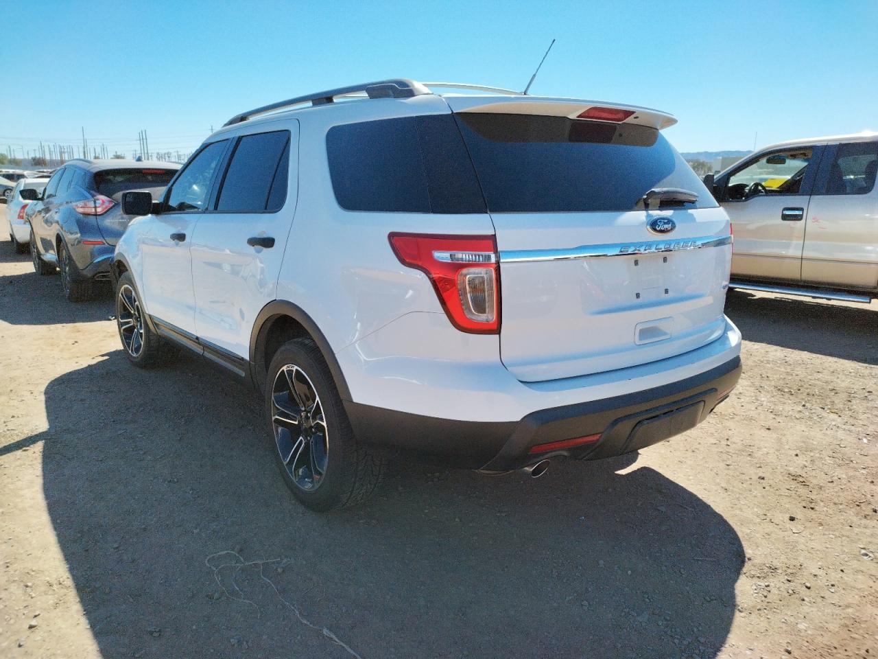 Photo 3 from auction – 2013 FORD EXPLORER with VIN 1FM5K8B88DGA46900