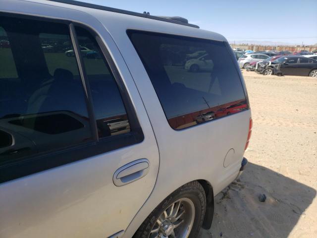Photo 9 from auction – 2000 FORD EXPEDITION with VIN 1FMRU15L3YLA84454
