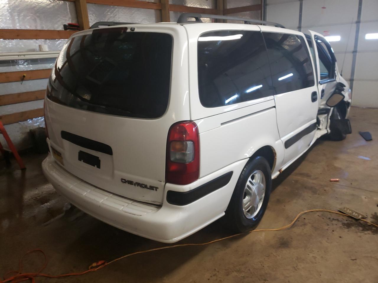 Photo 4 from auction – 2004 CHEVROLET VENTURE with VIN 1GNDX03E54D112383
