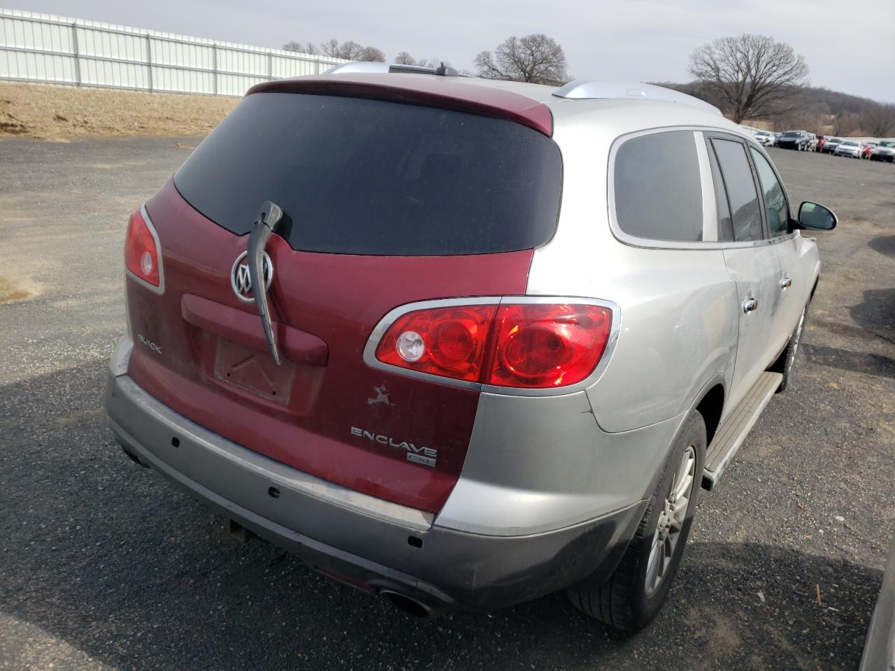 Photo 4 from auction – 2008 BUICK ENCLAVE CX with VIN 5GAER23798J245256