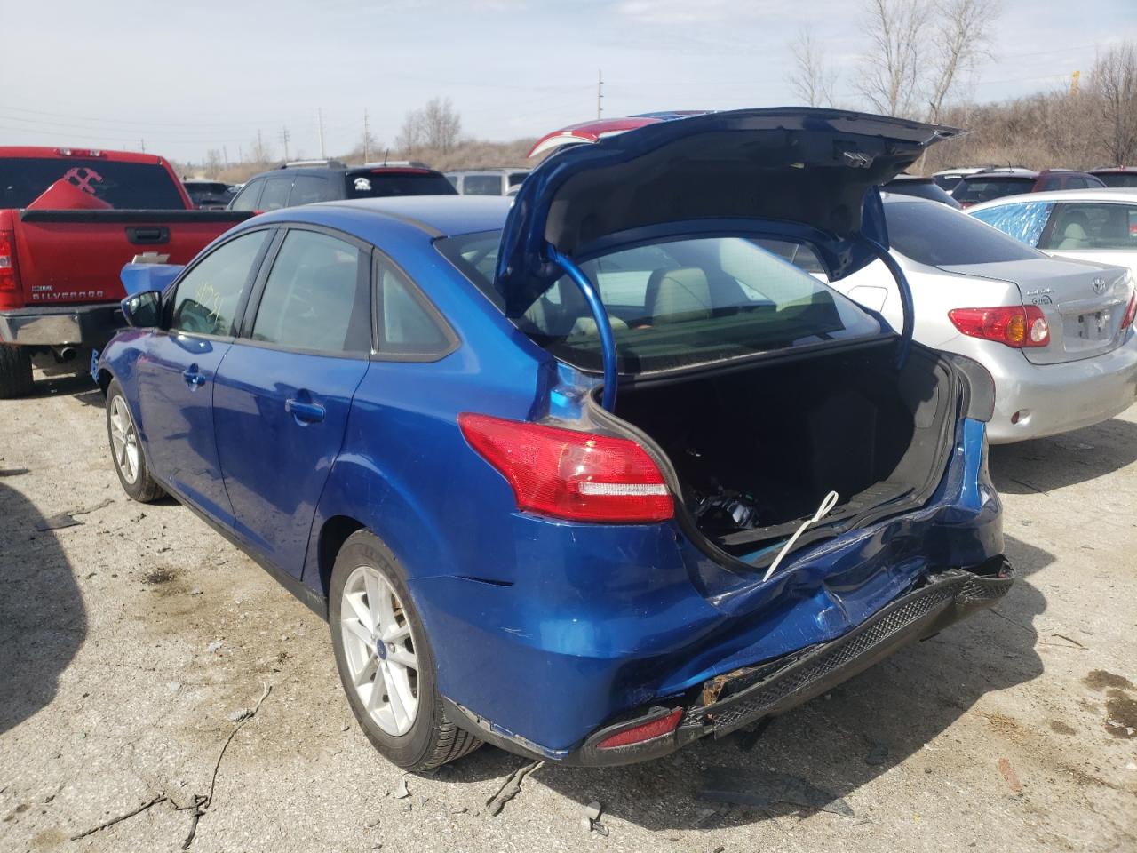 Photo 3 from auction – 2018 FORD FOCUS SE with VIN 1FADP3FE7JL259902
