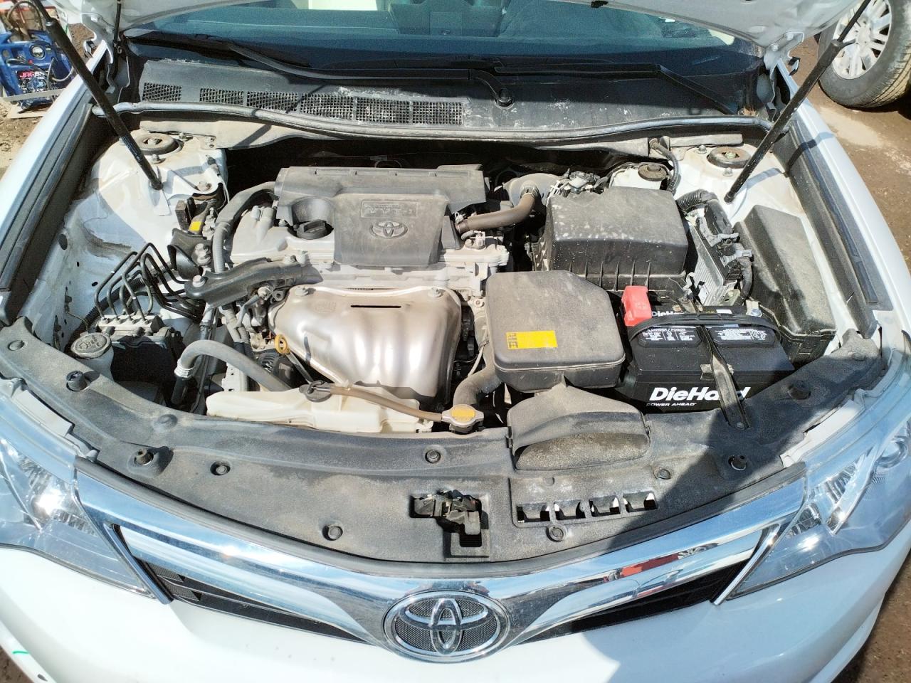 Photo 7 from auction – 2014 TOYOTA CAMRY L with VIN 4T4BF1FK0ER352650