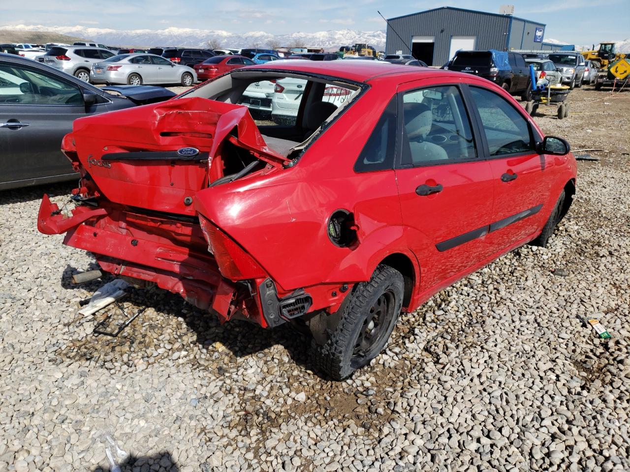 Photo 4 from auction – 2002 FORD FOCUS LX with VIN 1FAFP33P12W222830