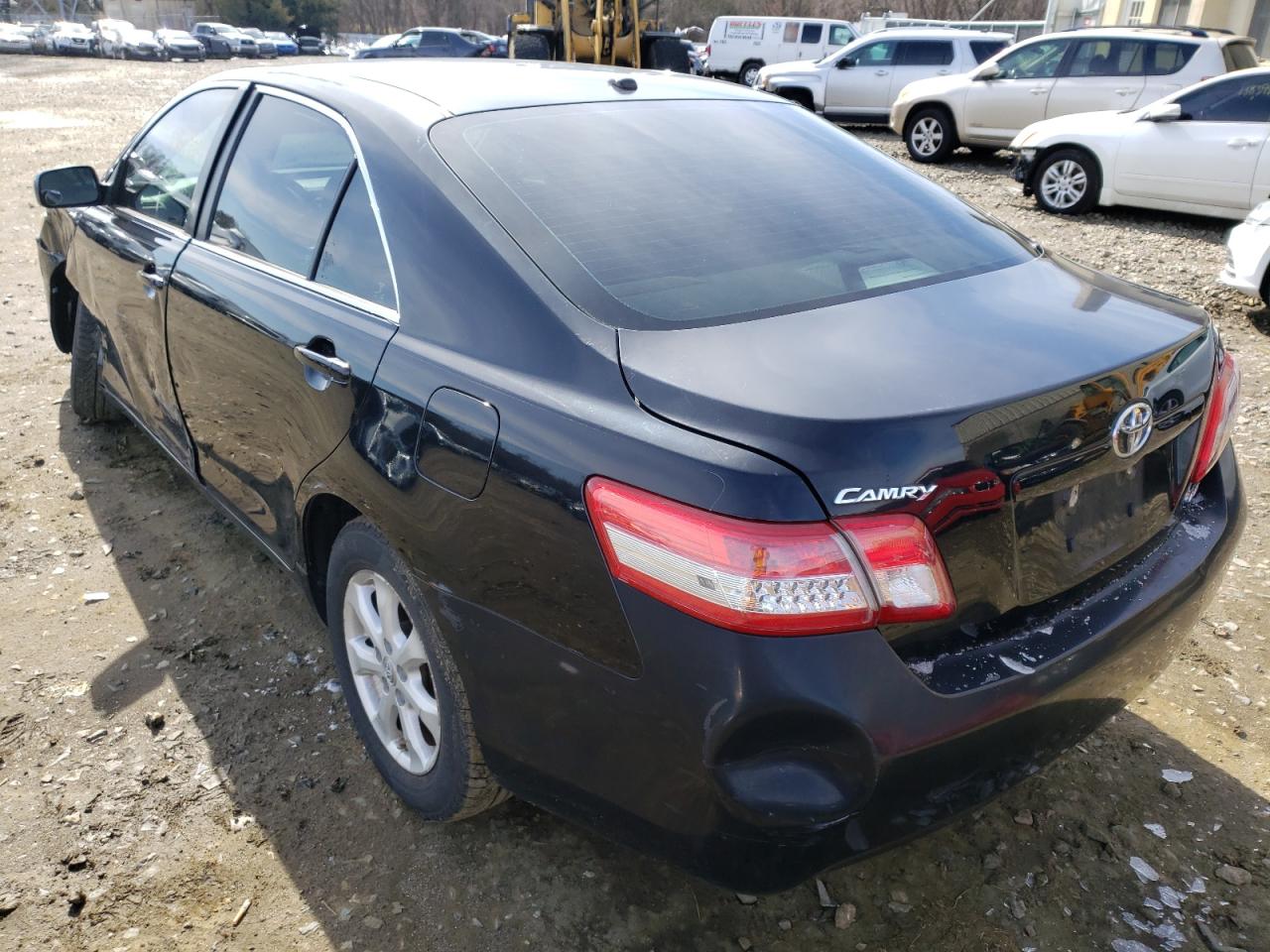 Фото 3 с аукциона – 2011 TOYOTA CAMRY BASE с VIN 4T1BF3EK4BU670516