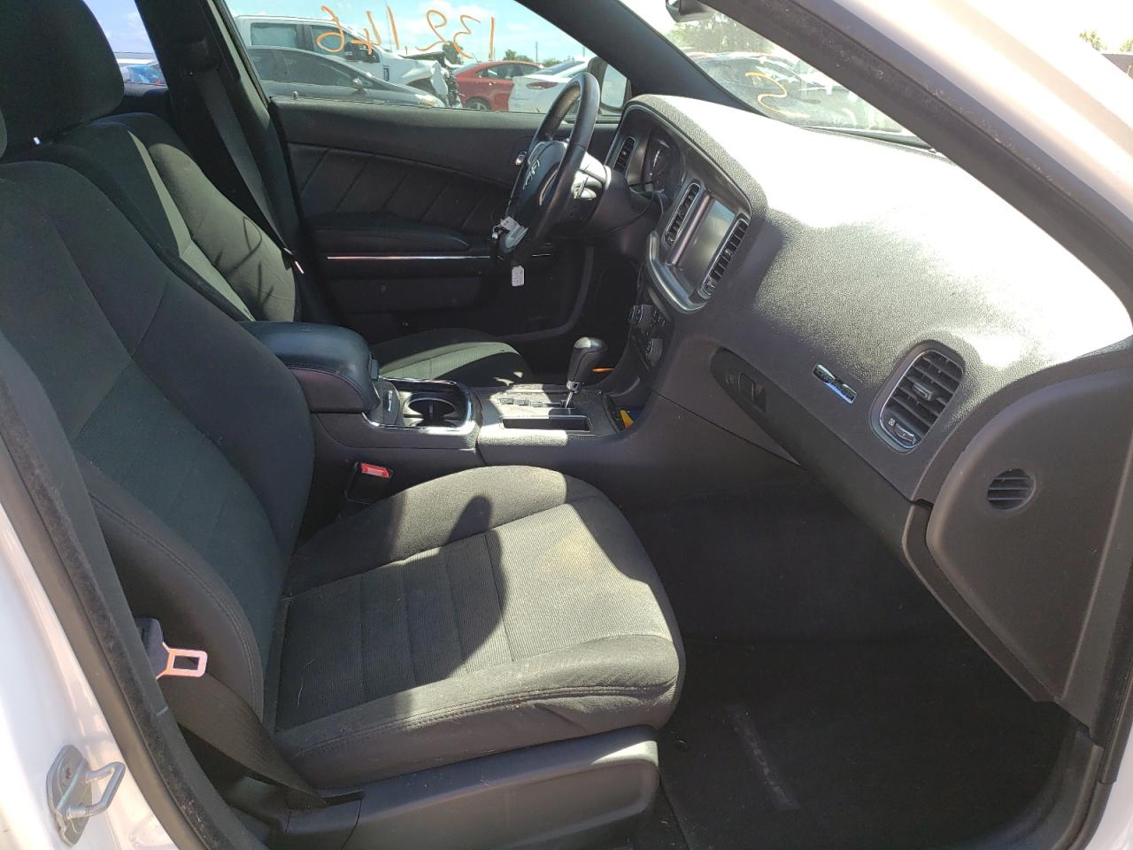 Photo 5 from auction – 2013 DODGE CHARGER R/ with VIN 2C3CDXCT6DH693047