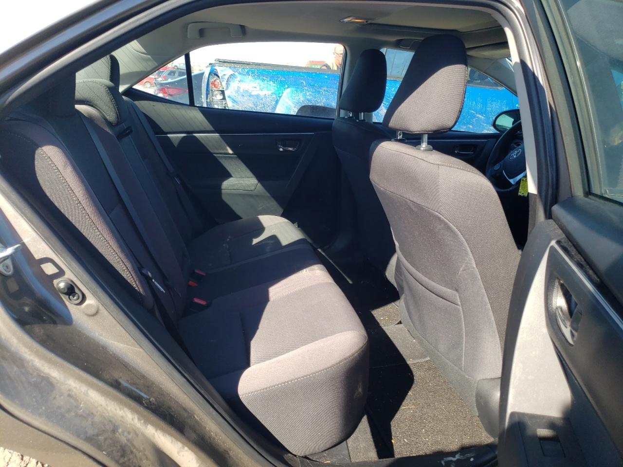 Photo 6 from auction – 2017 TOYOTA COROLLA L with VIN 2T1BURHE2HC877544