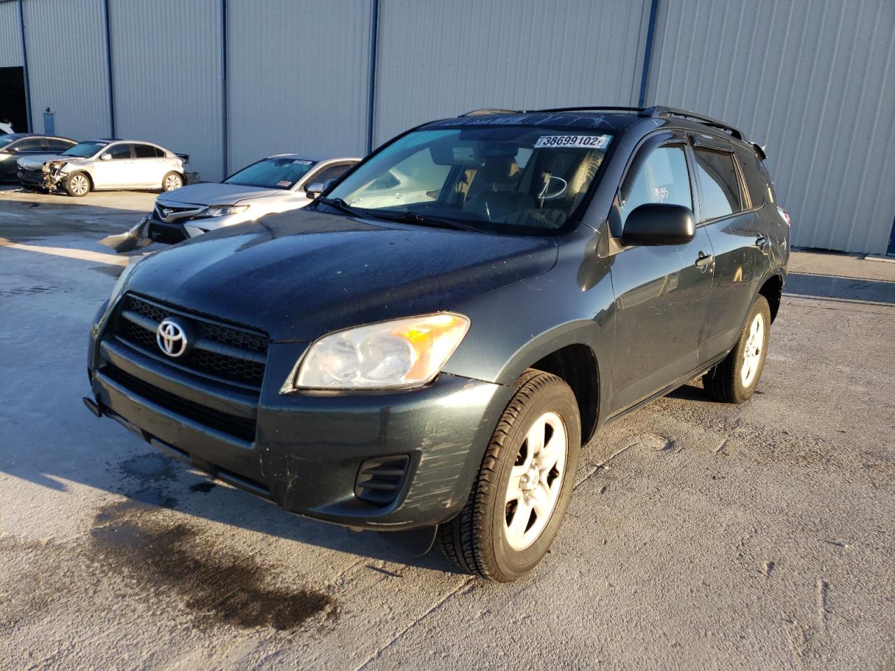 Photo 2 from auction – 2011 TOYOTA RAV4 with VIN 2T3BF4DV2BW128517