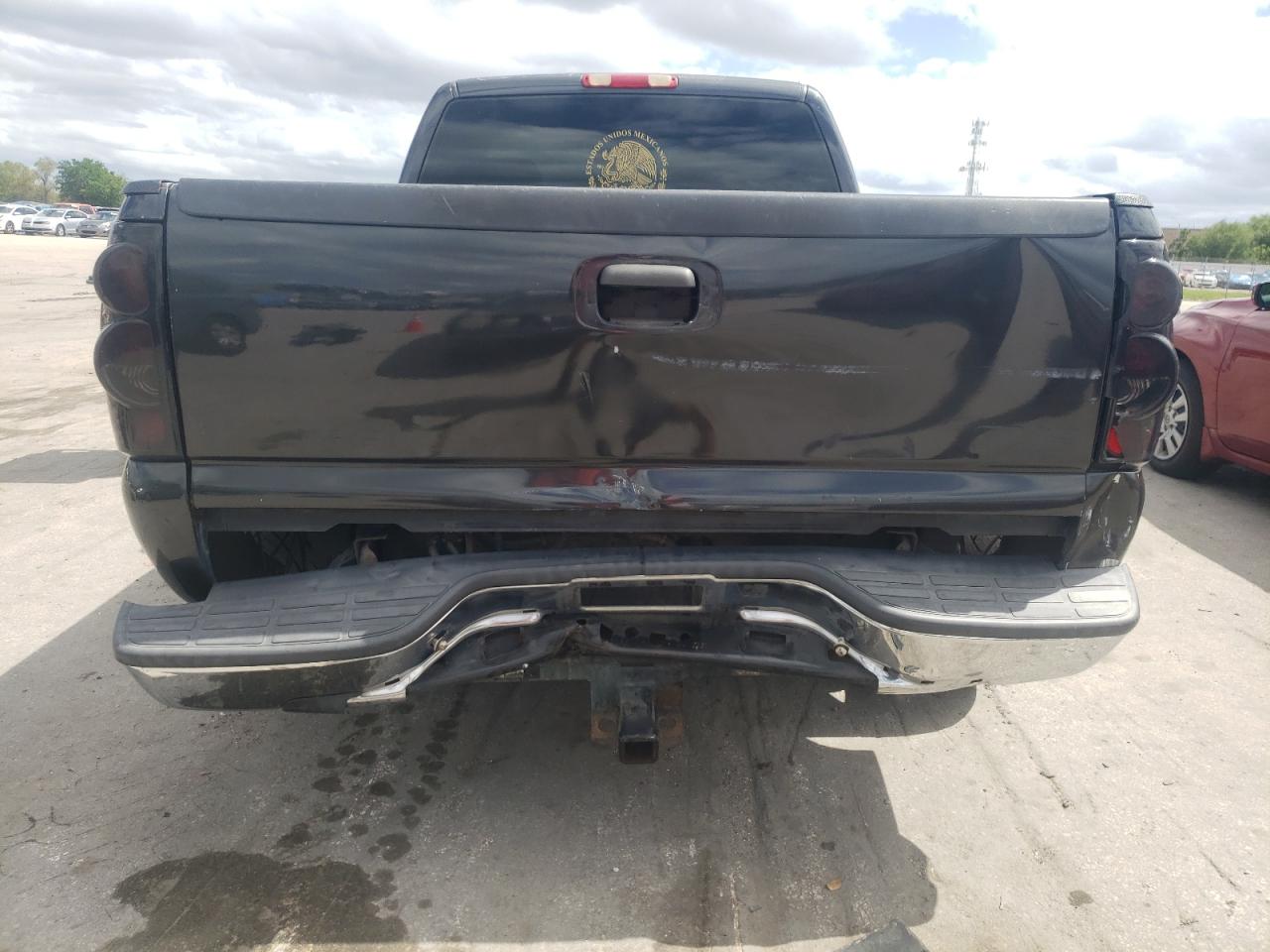 Photo 9 from auction – 2003 GMC NEW SIERRA with VIN 1GTEC14X63Z334012