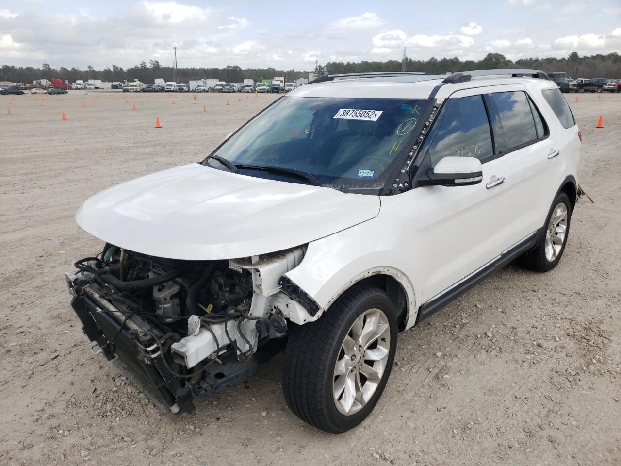Photo 2 from auction – 2014 FORD EXPLORER L with VIN 1FM5K7F88EGB35484