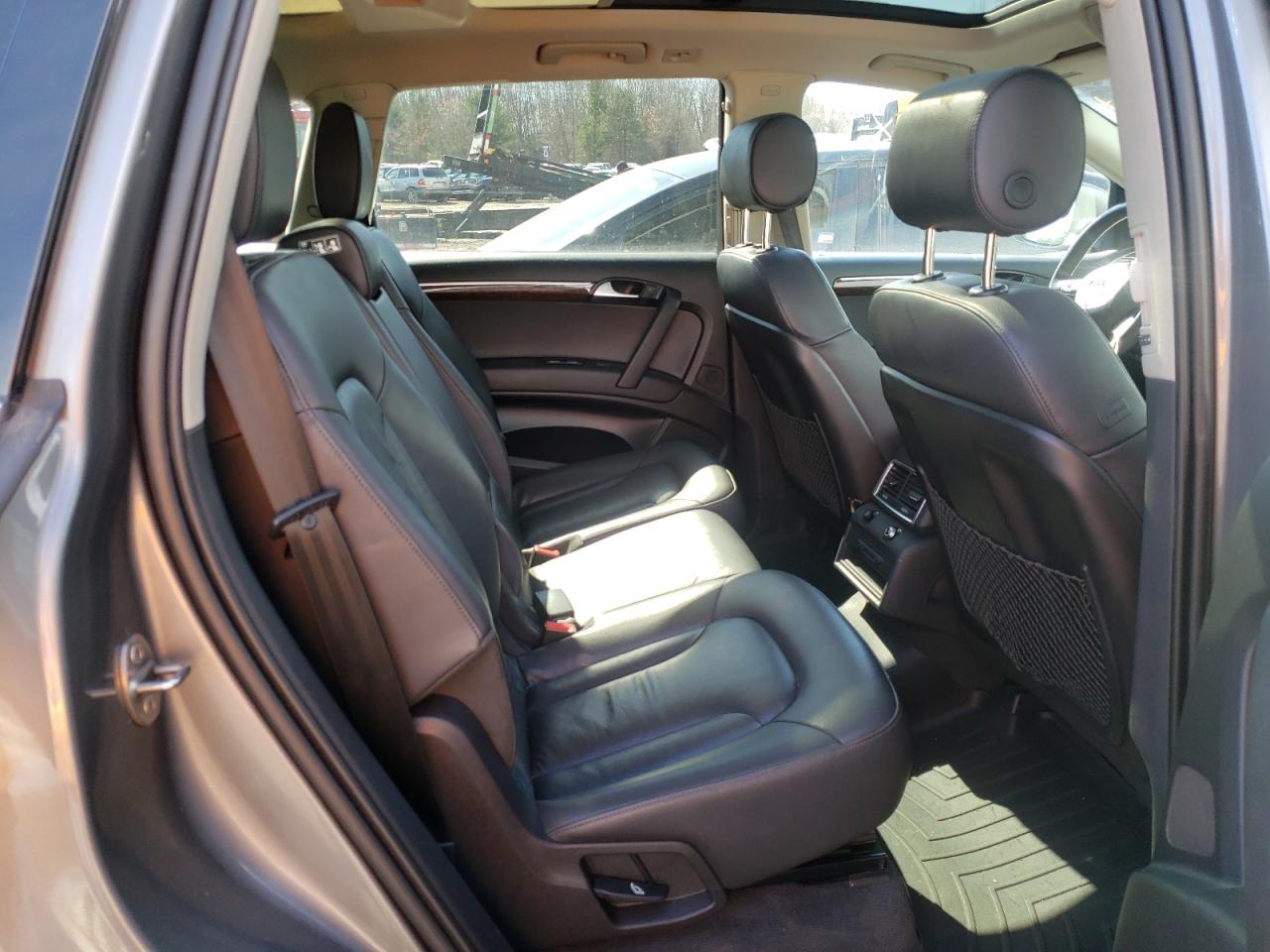 Photo 6 from auction – 2012 AUDI Q7 PREMIUM with VIN WA1LGAFEXCD010088