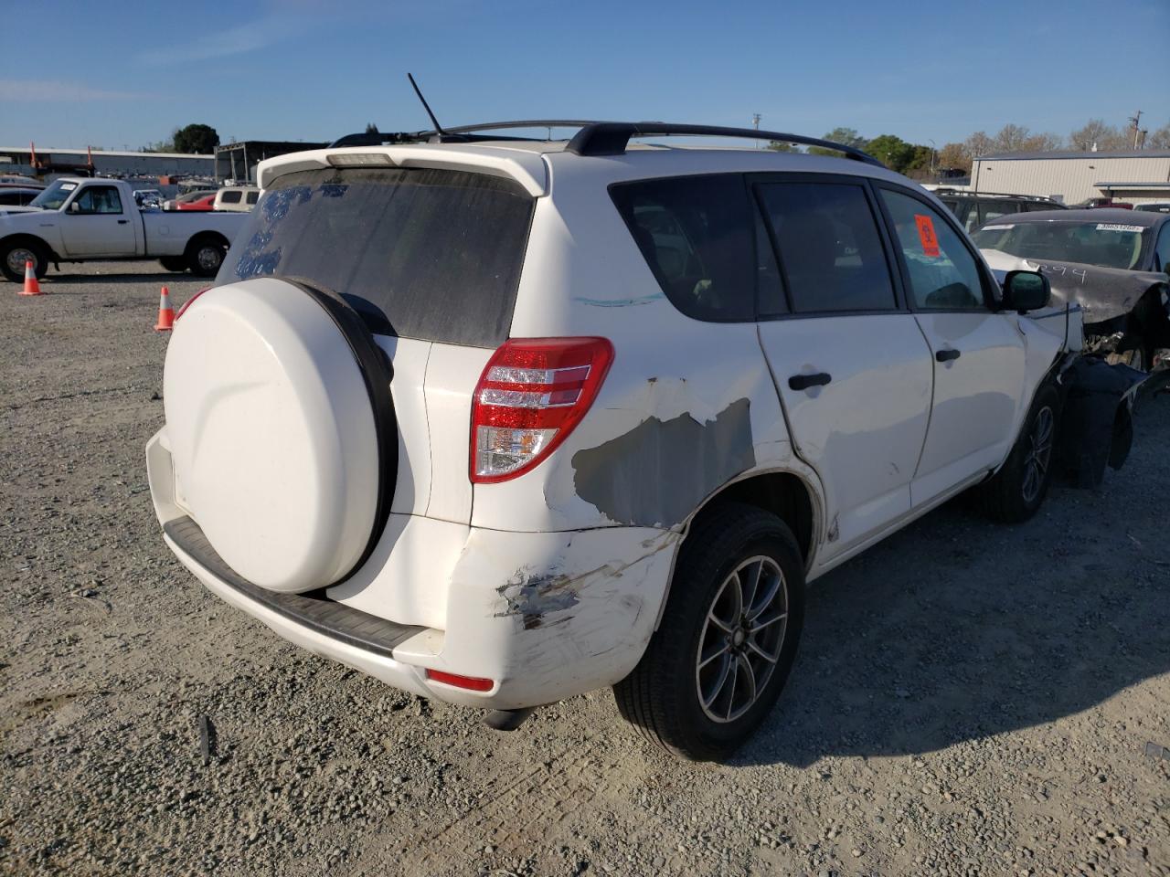 Photo 4 from auction – 2010 TOYOTA RAV4 with VIN JTMZF4DV1A5014822