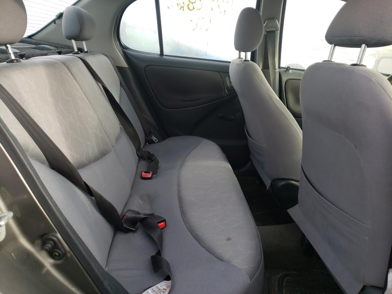Photo 6 from auction – 2003 TOYOTA ECHO with VIN JTDBT123935034118