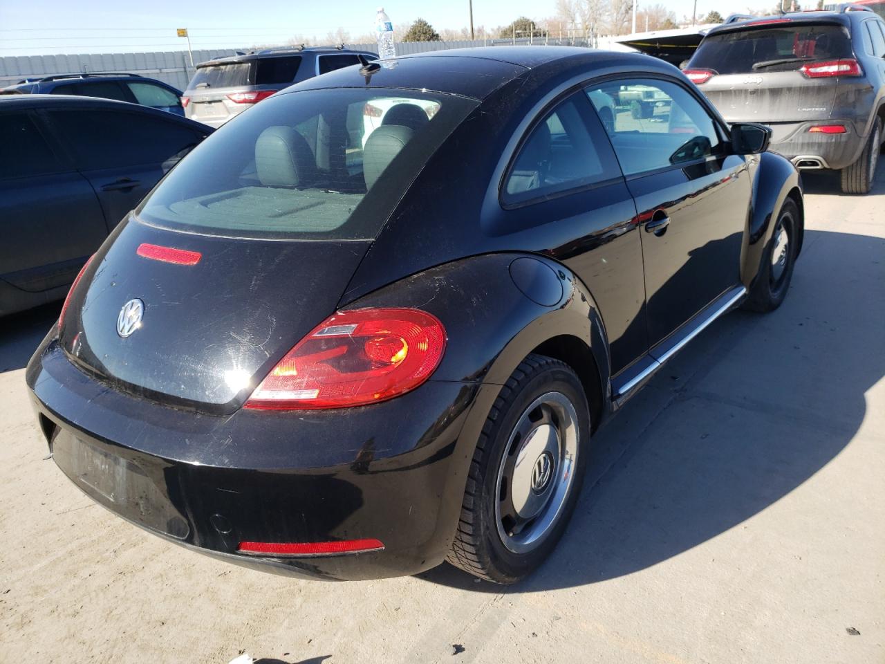 Photo 4 from auction – 2012 VOLKSWAGEN BEETLE with VIN 3VWJP7ATXCM606728