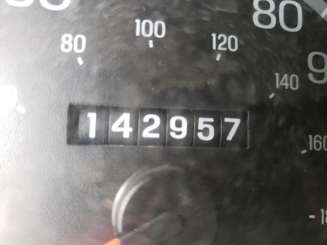 Photo 8 from auction – 2000 FORD CROWN VICT with VIN 2FAFP74W0YX123538