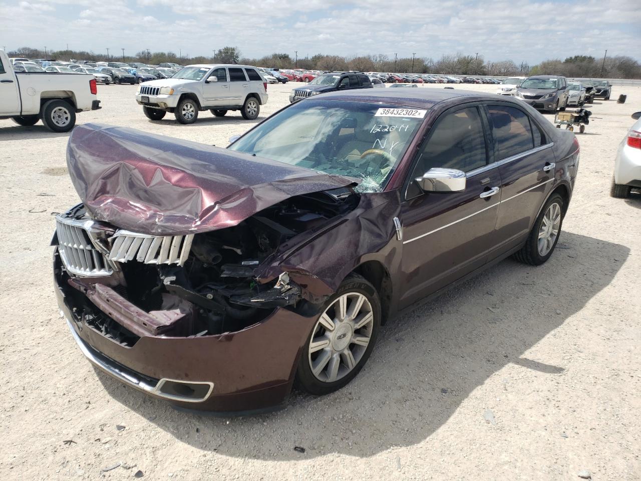 Photo 2 from auction – 2012 LINCOLN MKZ with VIN 3LNHL2GC0CR839118