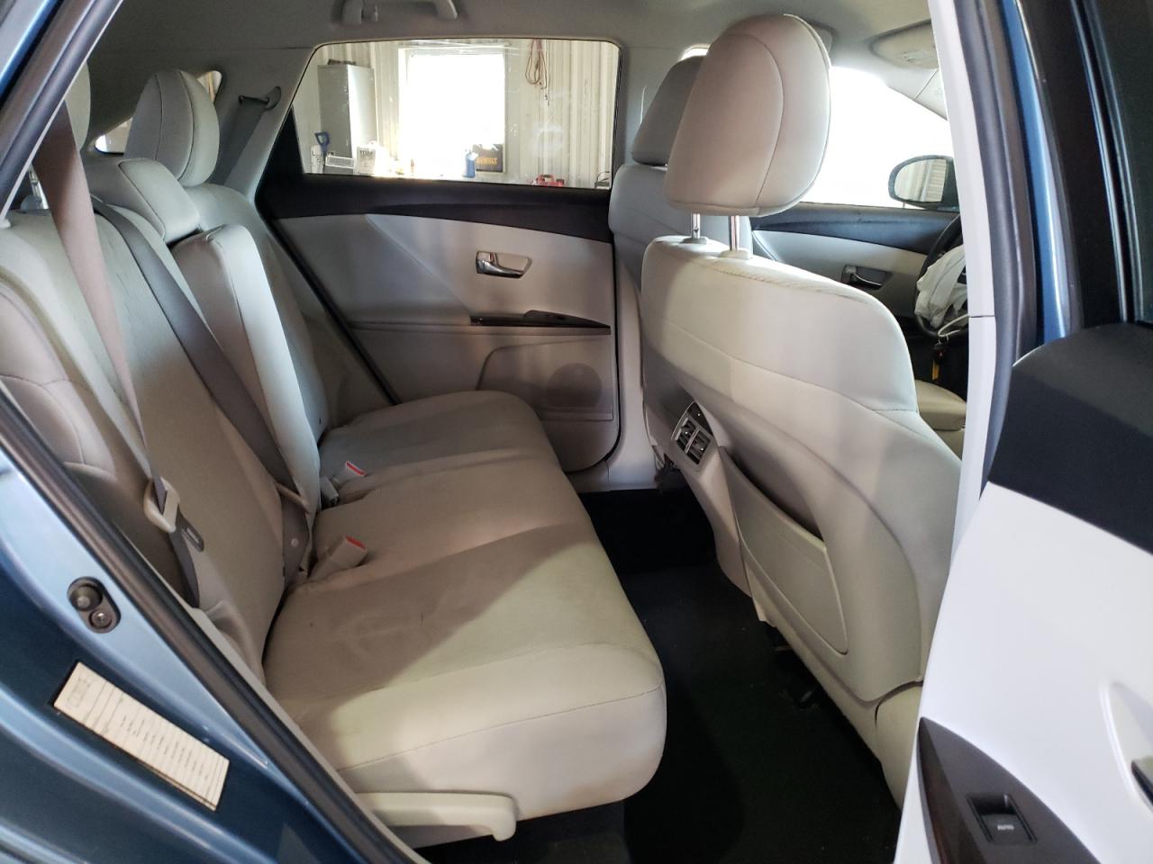 Photo 6 from auction – 2011 TOYOTA VENZA with VIN 4T3ZA3BB7BU043883