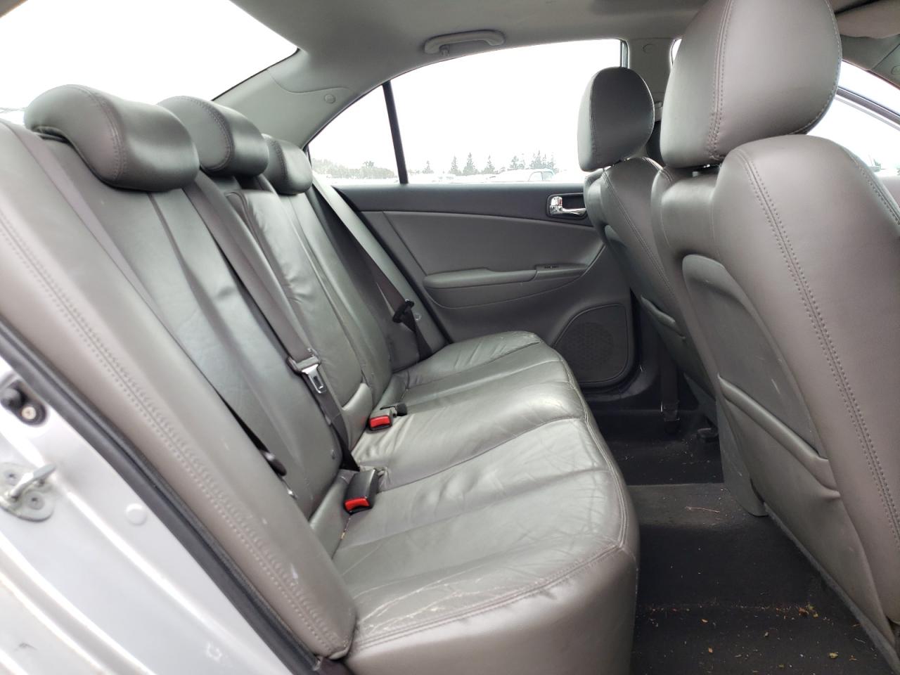 Photo 6 from auction – 2010 HYUNDAI SONATA GLS with VIN 5NPET4AC8AH657128