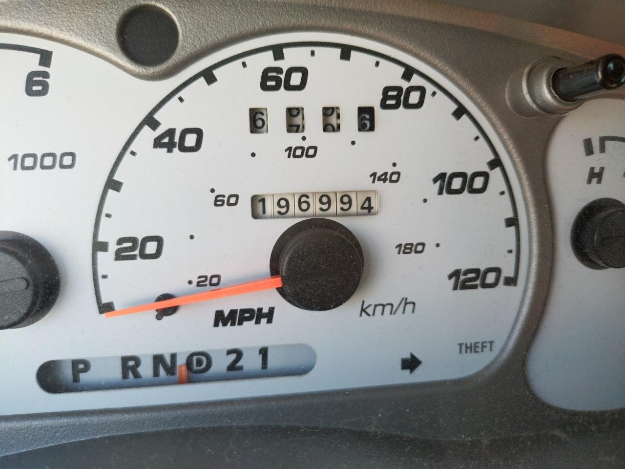 Photo 8 from auction – 2002 FORD EXPLORER S with VIN 1FMYU60E22UD69391