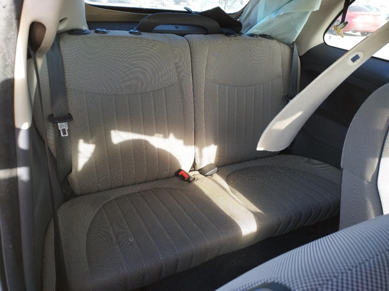Photo 6 from auction – 2012 FIAT 500 LOUNGE with VIN 3C3CFFER1CT201018