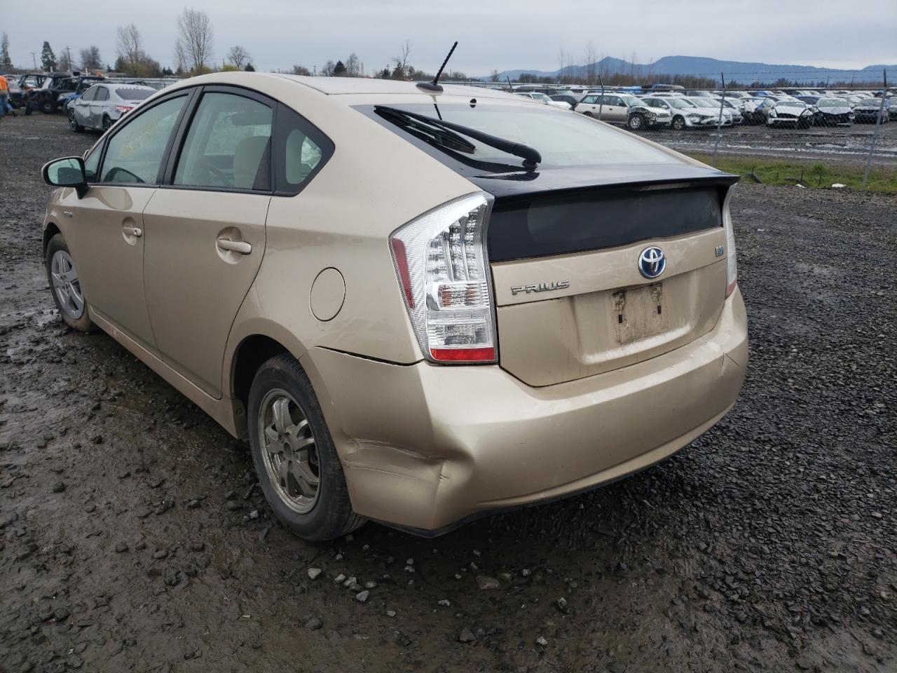 Photo 3 from auction – 2010 TOYOTA PRIUS with VIN JTDKN3DU6A1022492