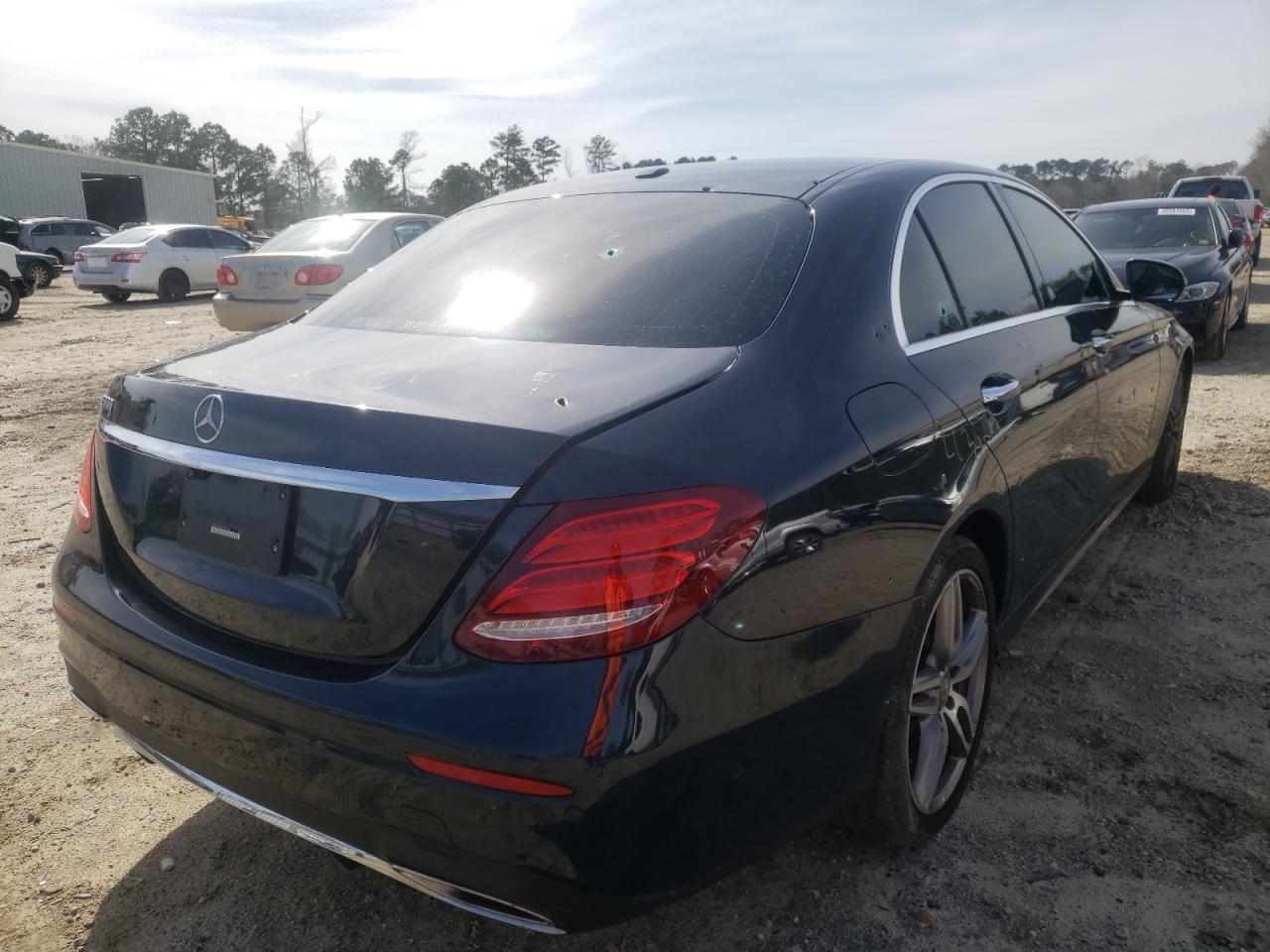 Photo 4 from auction – 2017 MERCEDES-BENZ E 300 with VIN WDDZF4JB6HA084740