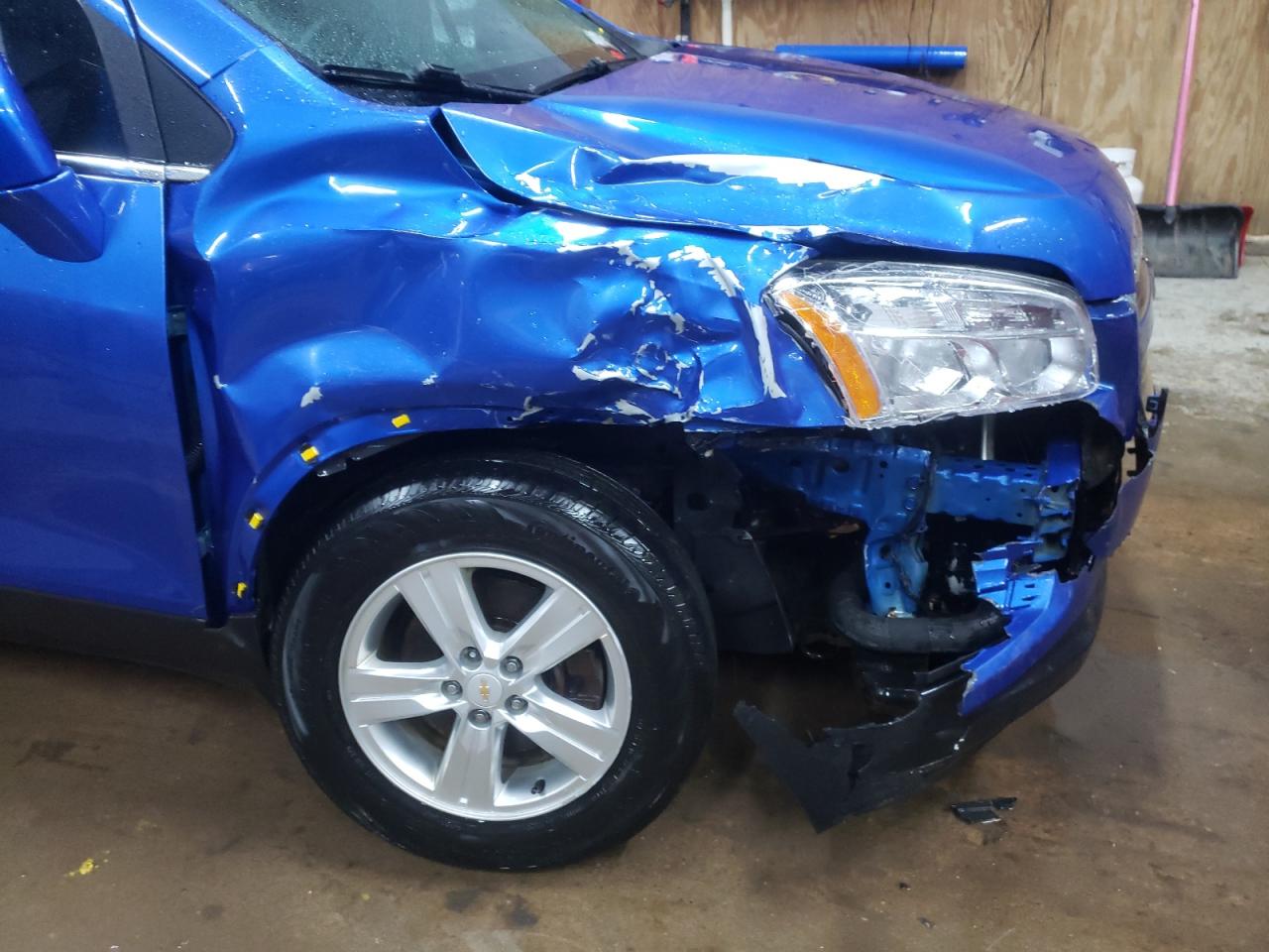 Photo 9 from auction – 2016 CHEVROLET TRAX 1LT with VIN KL7CJPSB7GB757586