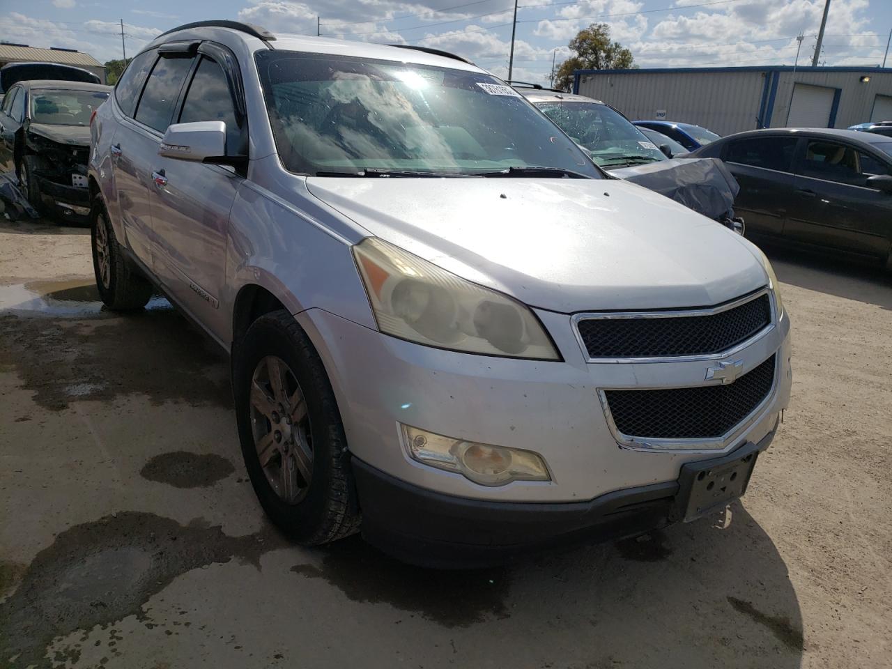 CHEVROLET TRAVERSE L 2009 with VIN 1GNER23D99S181629 - Photo from auction