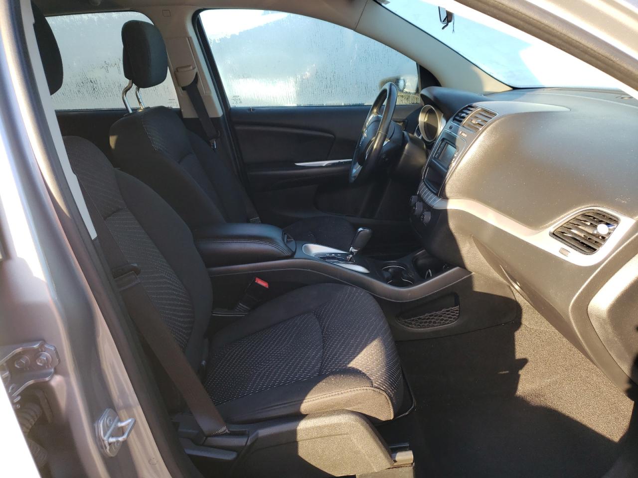 Photo 5 from auction – 2016 DODGE JOURNEY SX with VIN 3C4PDCBB2GT124383