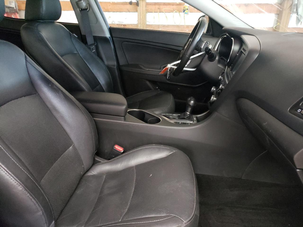 Photo 5 from auction – 2015 KIA OPTIMA SX with VIN 5XXGR4A75FG376756