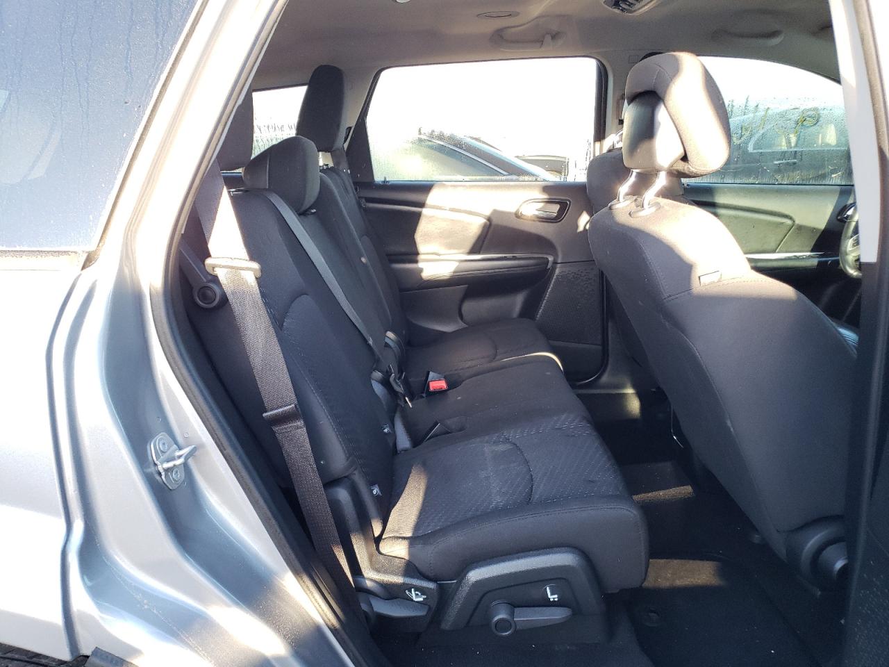 Photo 6 from auction – 2018 DODGE JOURNEY SE with VIN 3C4PDCAB4JT383384