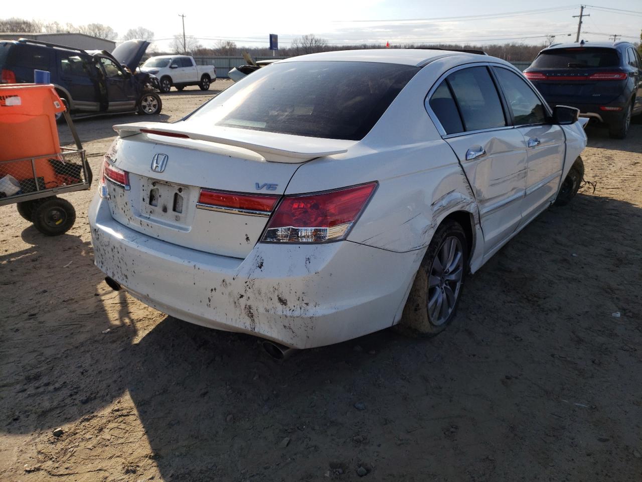 Photo 4 from auction – 2012 HONDA ACCORD EX with VIN 1HGCP3F72CA004582