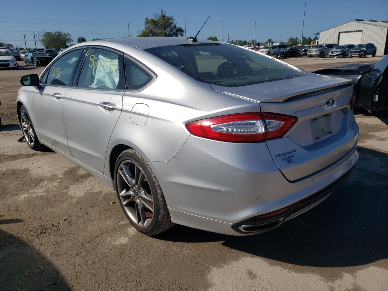 Photo 3 from auction – 2016 FORD FUSION TIT with VIN 3FA6P0K95GR275073