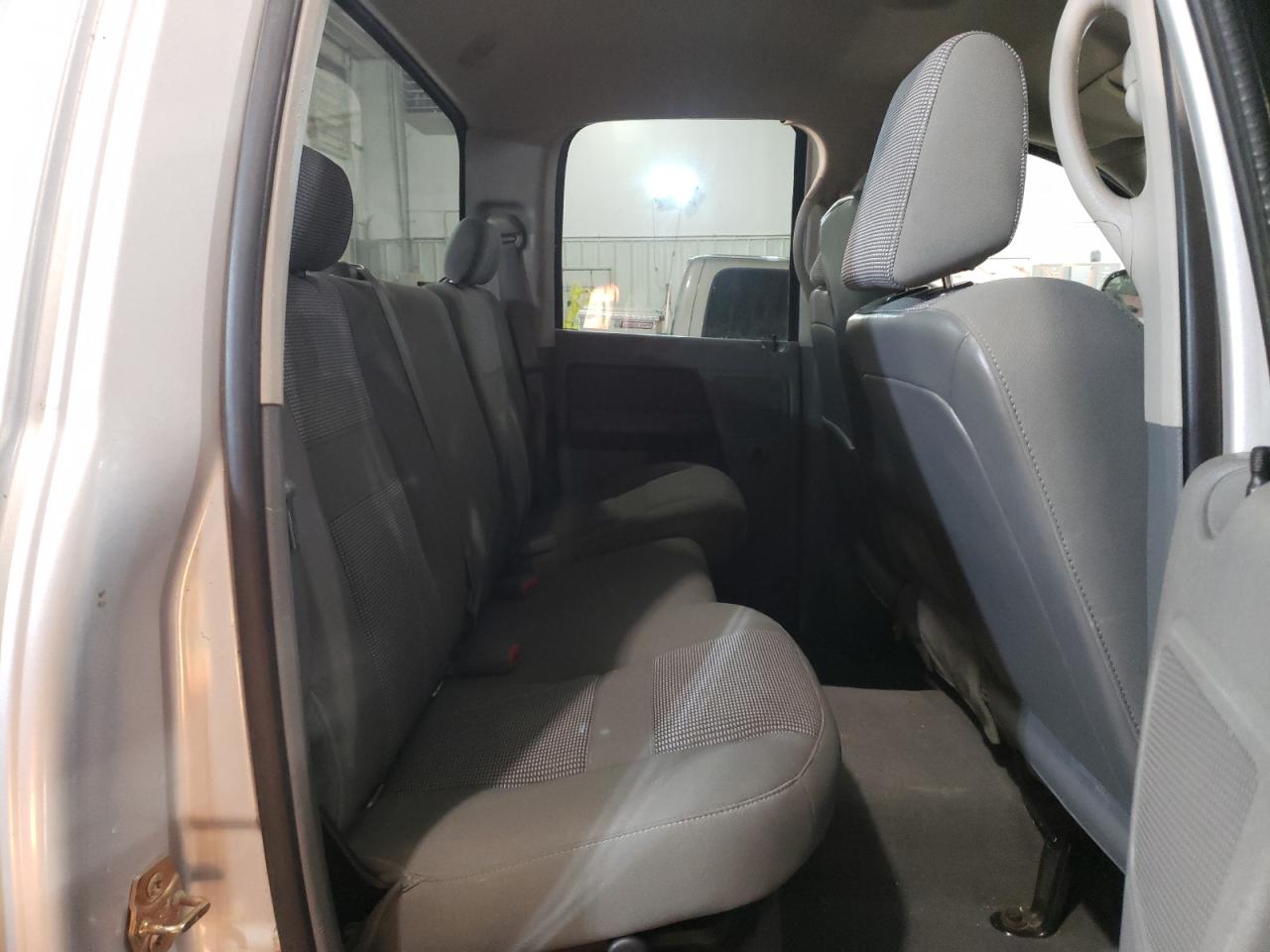Photo 6 from auction – 2006 DODGE RAM 1500 S with VIN 1D7HU18226S618961