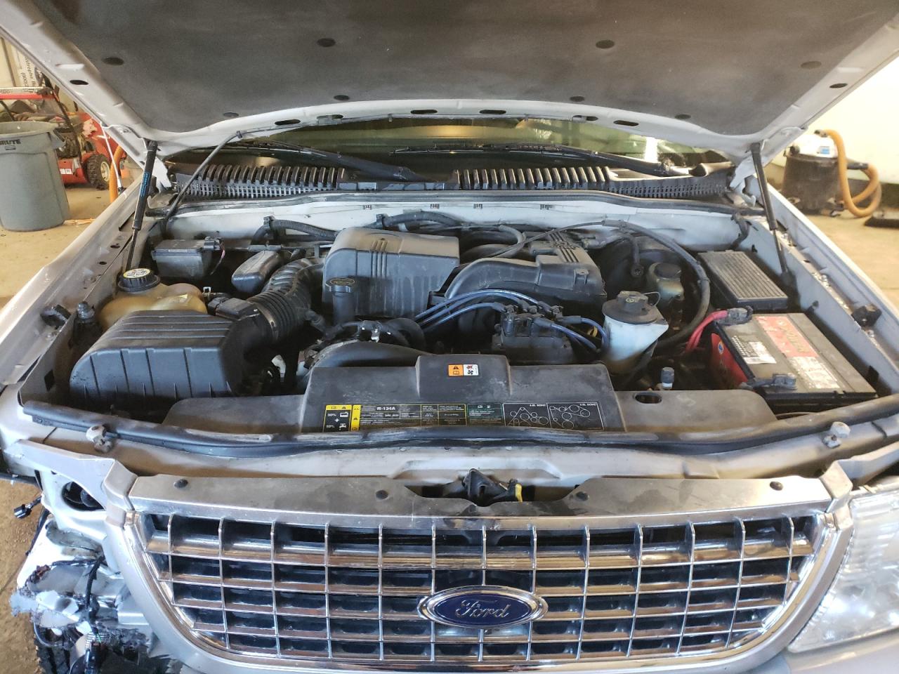 Photo 7 from auction – 2003 FORD EXPLORER X with VIN 1FMZU63K23UC37884