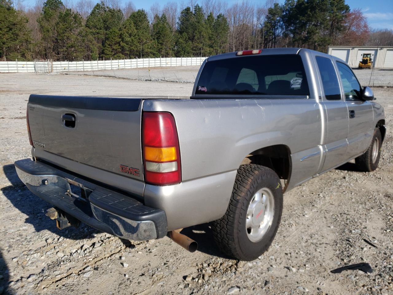 Photo 4 from auction – 2000 GMC NEW SIERRA with VIN 2GTEC19T5Y1208990