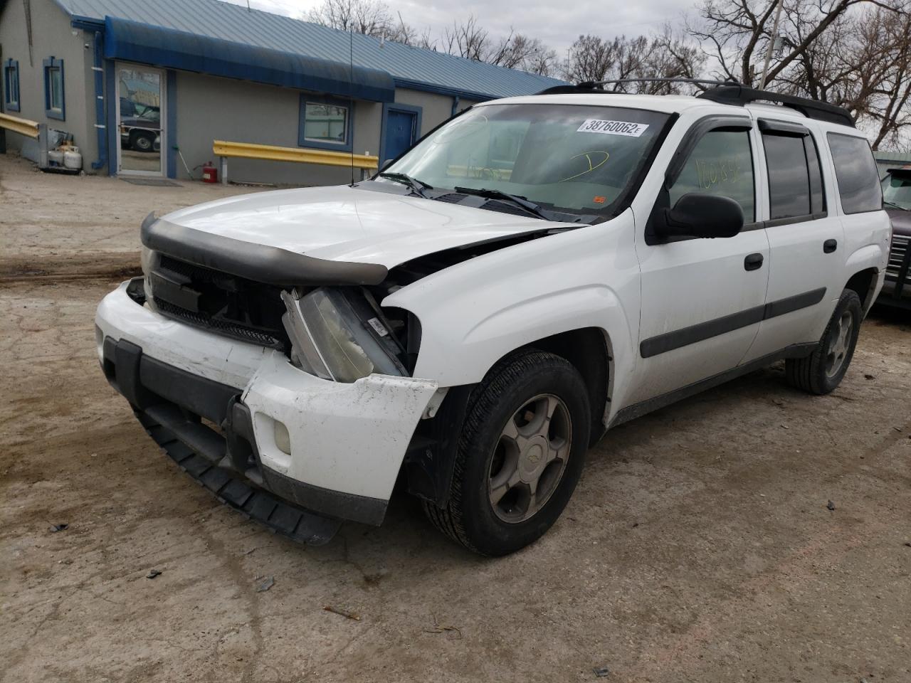 Photo 2 from auction – 2005 CHEVROLET TRAILBLAZE with VIN 1GNET16S656167986