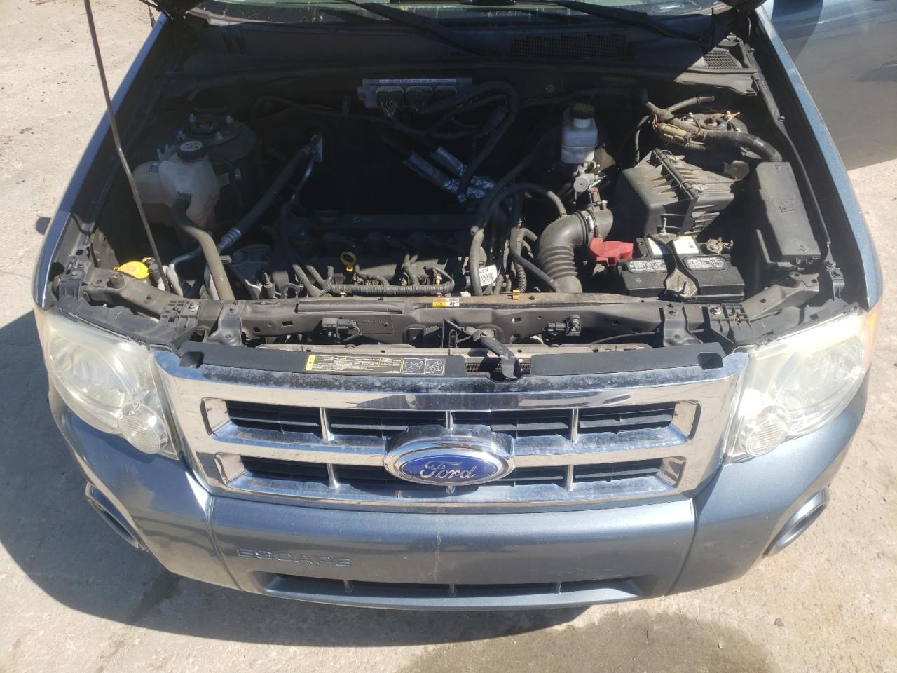Photo 7 from auction – 2011 FORD ESCAPE XLS with VIN 1FMCU9C71BKC30485