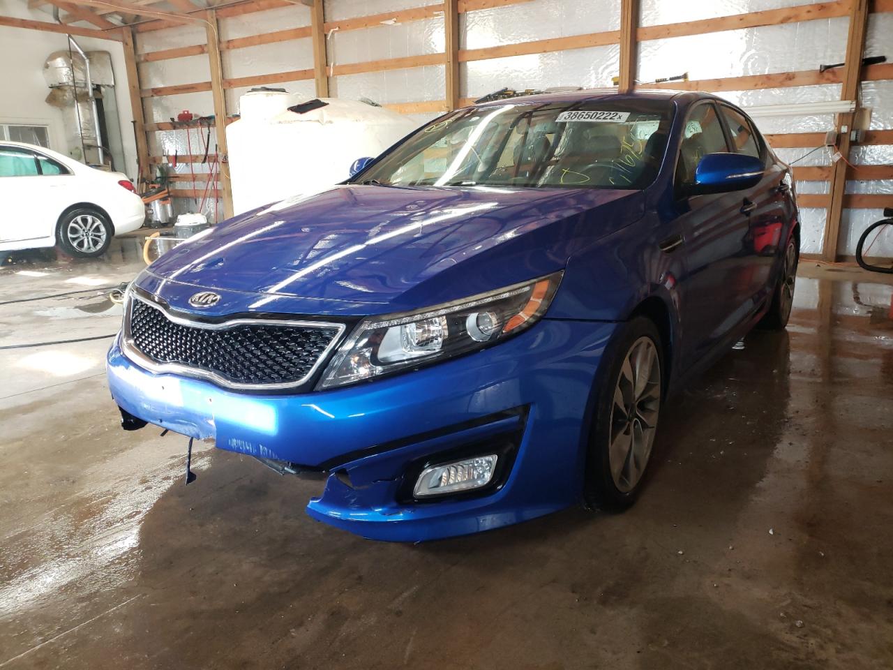 Photo 2 from auction – 2015 KIA OPTIMA SX with VIN 5XXGR4A75FG376756