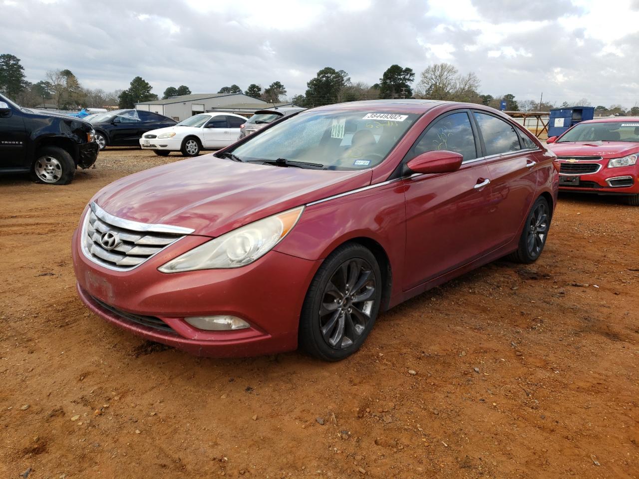 Photo 2 from auction – 2011 HYUNDAI SONATA SE with VIN 5NPEC4AC9BH066274