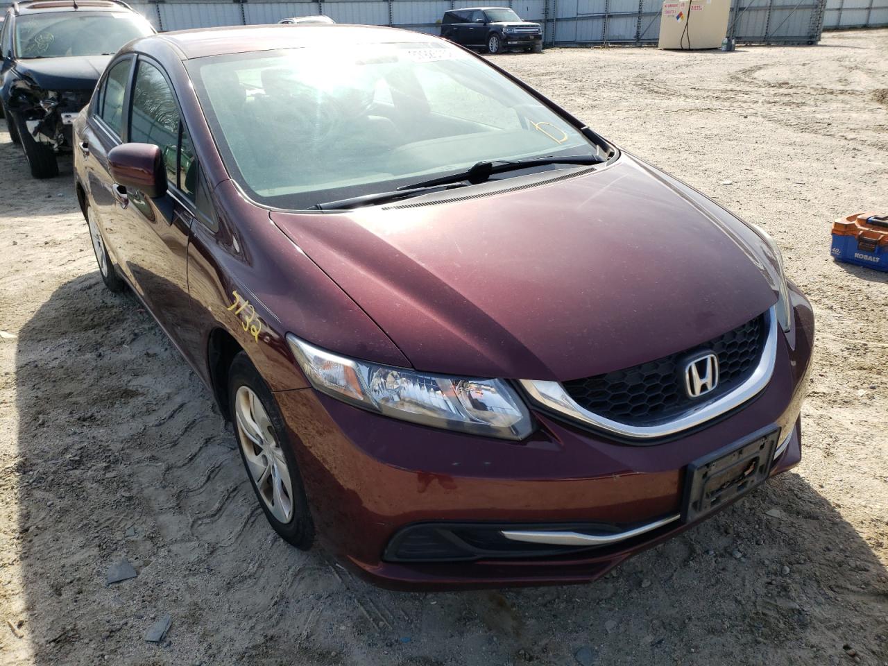 HONDA CIVIC LX 2015 with VIN 19XFB2F5XFE039245 - Photo from auction