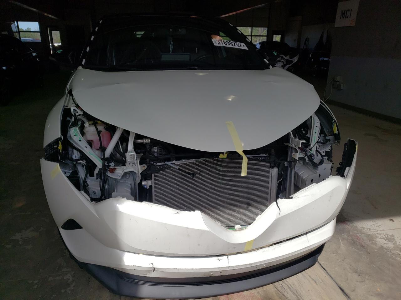 Photo 9 from auction – 2019 TOYOTA C-HR XLE with VIN NMTKHMBX6KR095651