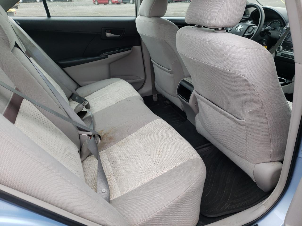 Photo 6 from auction – 2012 TOYOTA CAMRY BASE with VIN 4T1BF1FK8CU572528