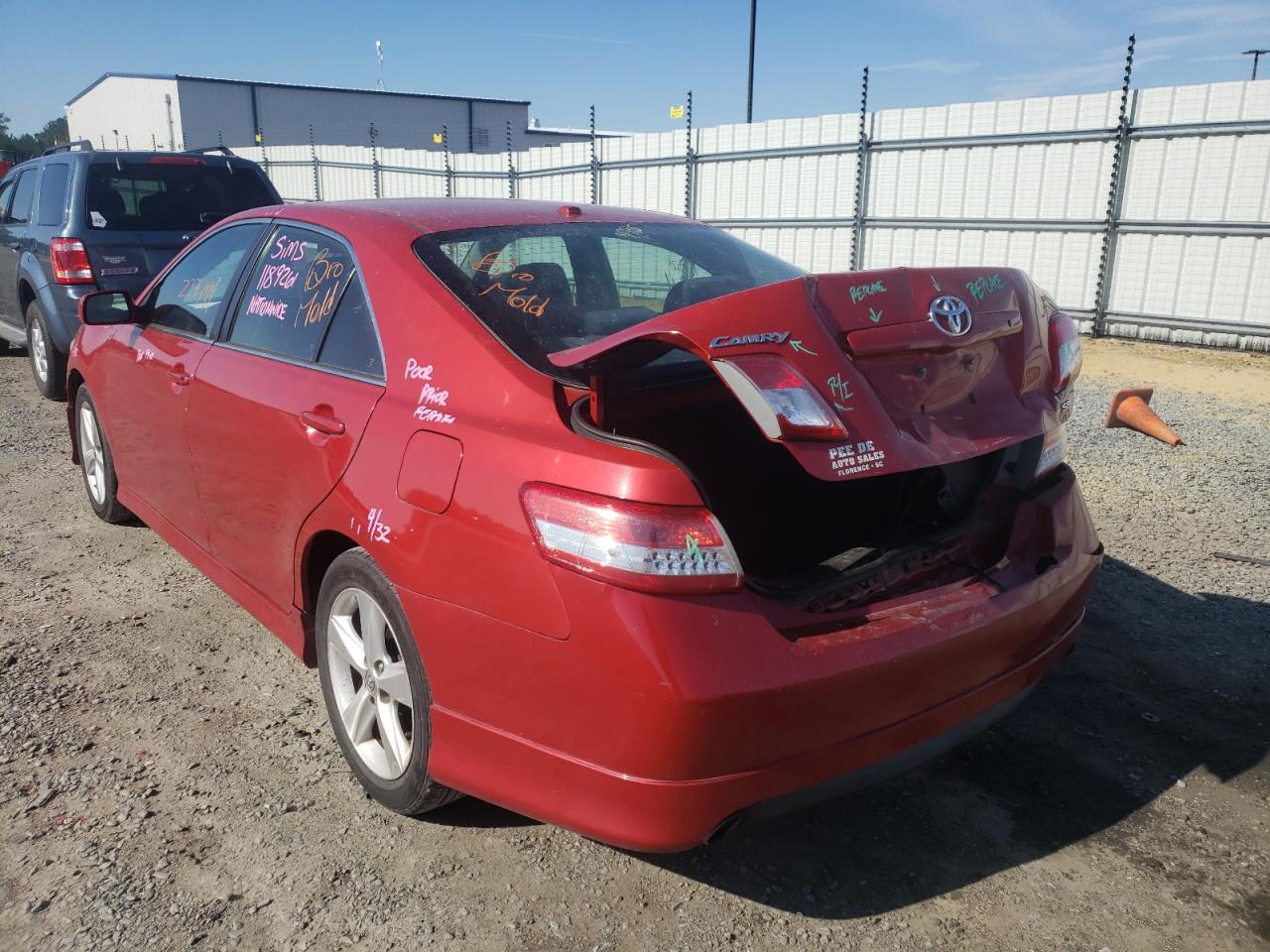 Photo 3 from auction – 2010 TOYOTA CAMRY BASE with VIN 4T1BF3EK2AU521911